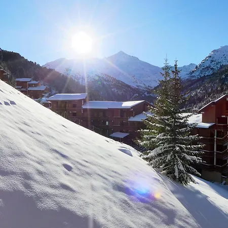 Cosy, Skis Aux Pieds, 4 Pers., Proche Commerces Et Ecoles De - Fr-1-182-99 Apartment *