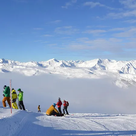 Apartment Cosy, Skis Aux Pieds, 4 Pers., Proche Commerces Et Ecoles De - Fr-1-182-99 Meribel