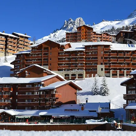 Apartment Cosy, Skis Aux Pieds, 4 Pers., Proche Commerces Et Ecoles De - Fr-1-182-99 *